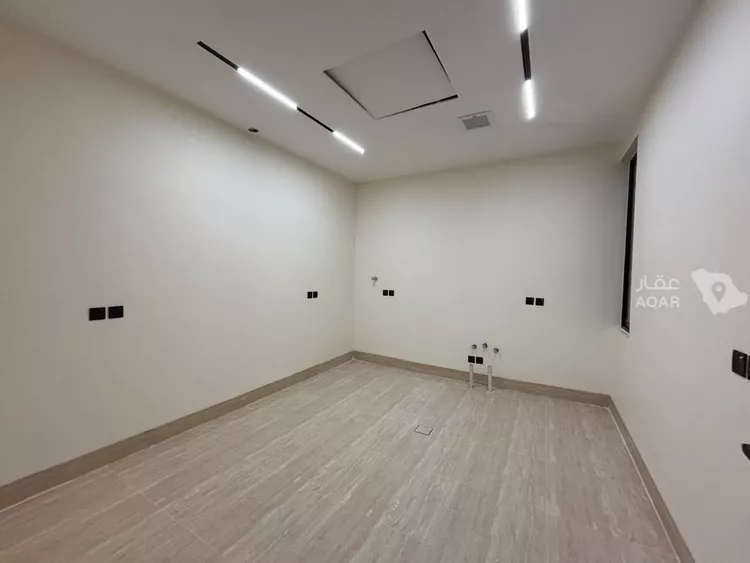 فيلا للبيع في شارع أبي الشيخ الأصبهاني, حي المهدية, مدينة الرياض, منطقة الرياض 24