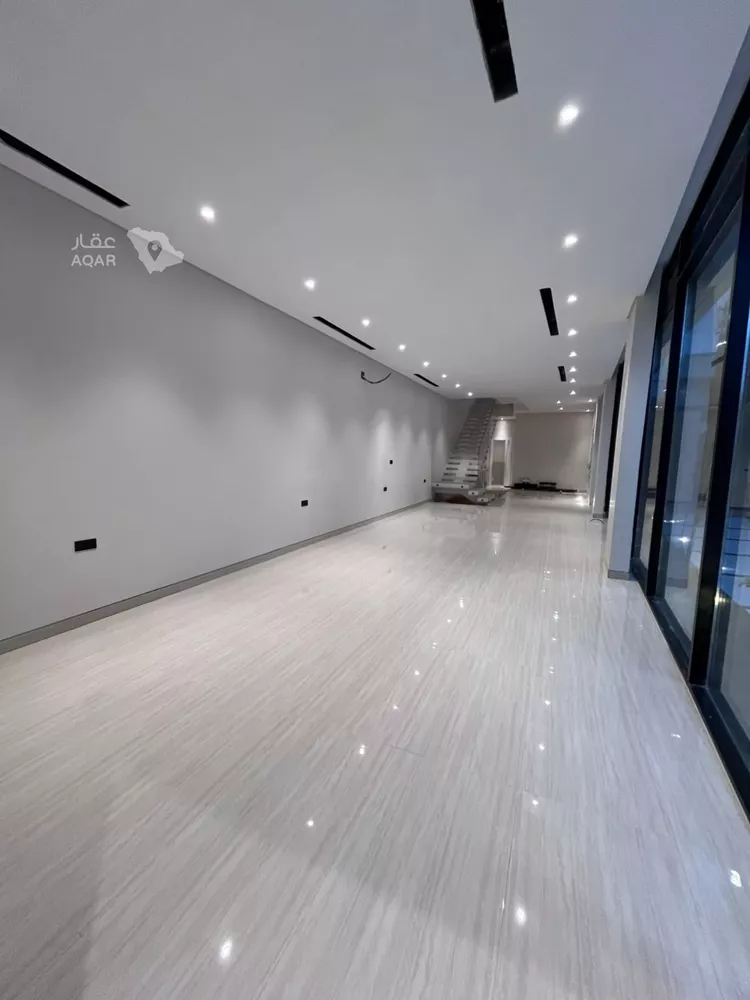 Villa for Sale in Riyadh Al Mahdiyah 15