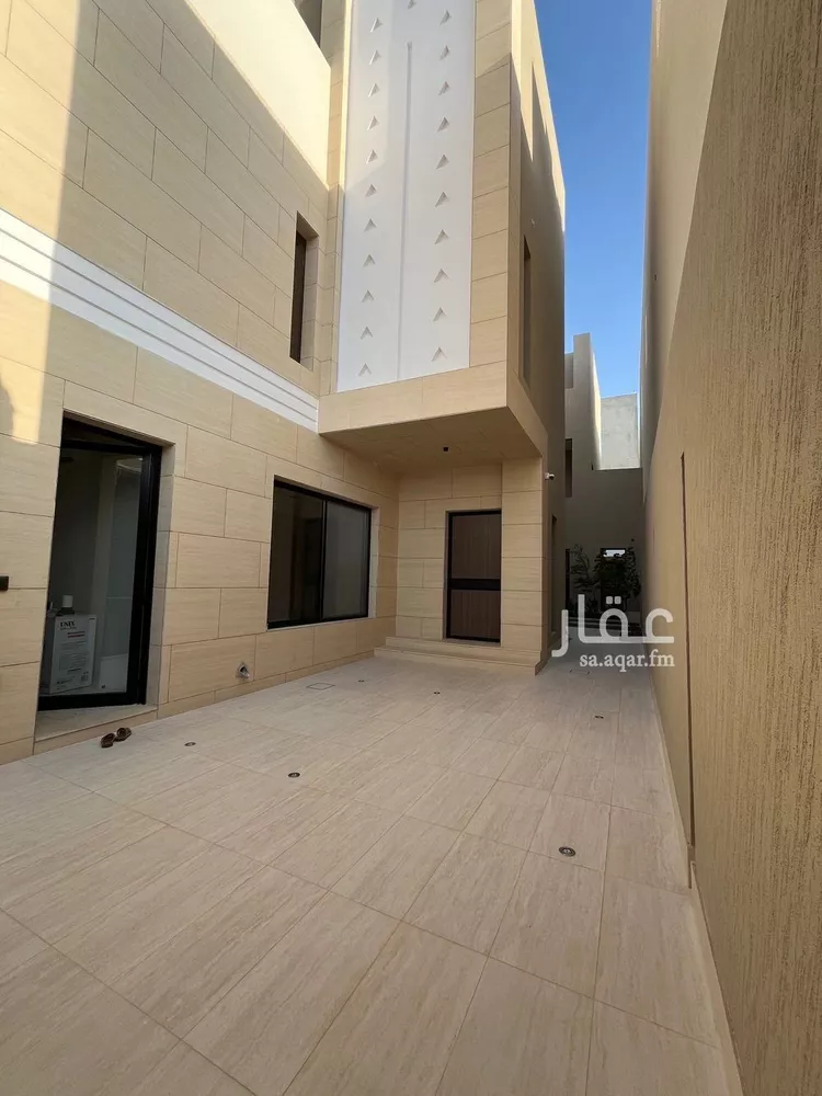فيلا للبيع في شارع إبراهيم بن علي بن علوي, حي المهدية, مدينة الرياض, منطقة الرياض صورة 4