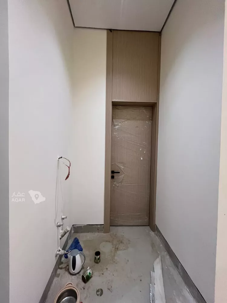 فيلا للبيع في شارع وادي الحسنا, حي المهدية, مدينة الرياض, منطقة الرياض 13
