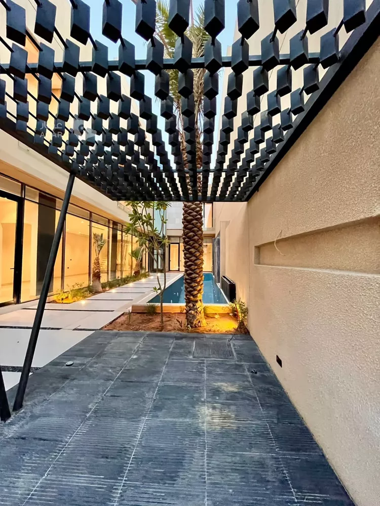 Villa for Sale in Riyadh Al Mahdiyah 8