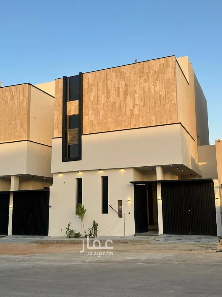 Villa for Sale in Riyadh Al Mahdiyah 1 صورة