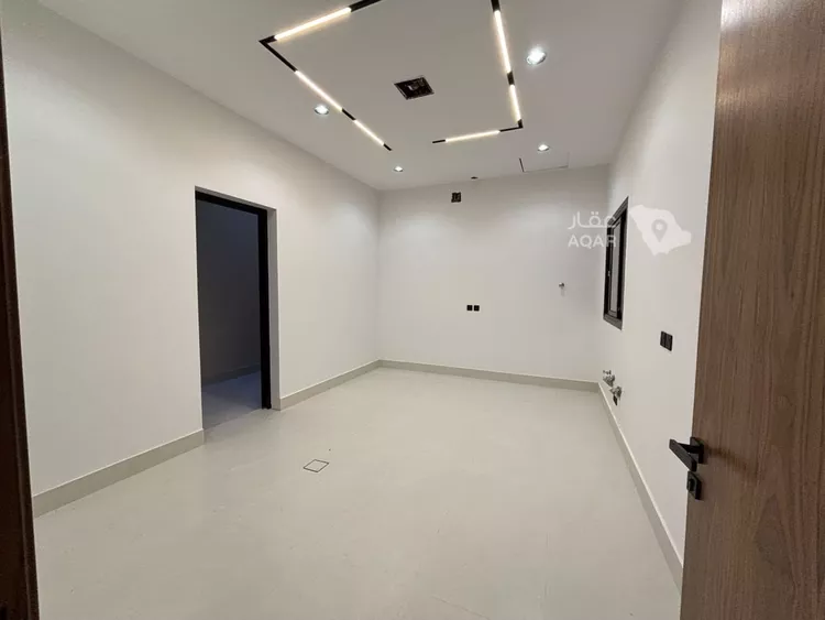 فيلا للبيع في شارع خلف الأحمر, حي المهدية, مدينة الرياض, منطقة الرياض 15