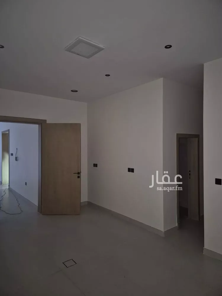 Floor for Sale in Riyadh Ar Rawabi 14