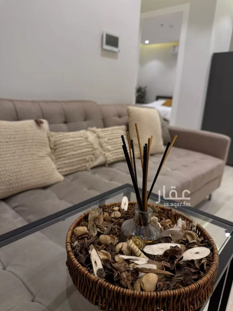 شقة للإيجار في شارع خليفة العتيبي, حي القيروان, مدينة الرياض, منطقة الرياض