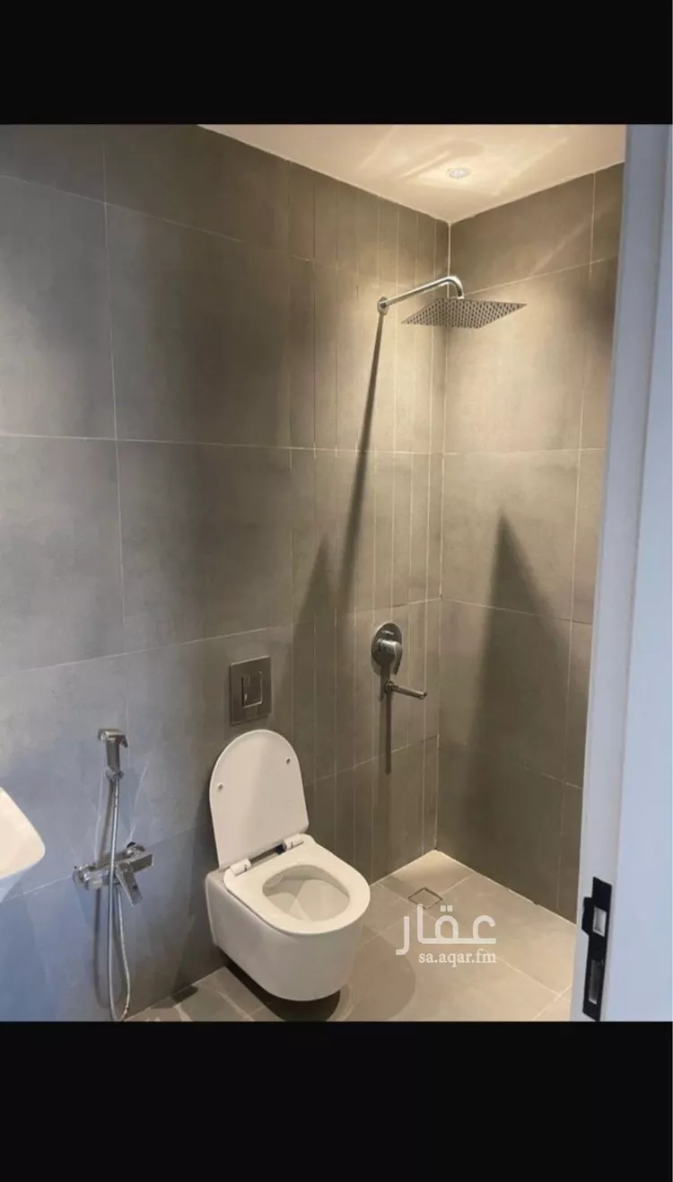 شقة للبيع في شارع الشيخ عبدالرحمن بن اسحاق بن عبدالرحمن, حي المنار, مدينة الرياض, منطقة الرياض صورة 2