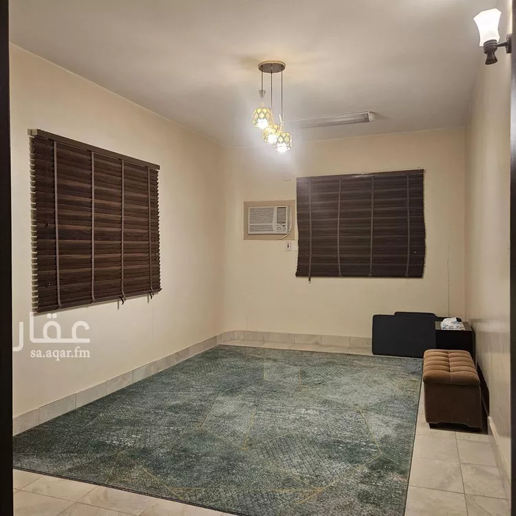 فيلا للبيع في شارع صهيب بن سفيان, حي السليمانية, مدينة عنيزة, منطقة القصيم صورة 4