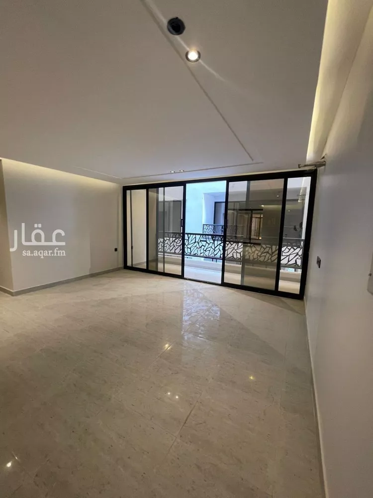 شقة للإيجار في شارع العطايف, حي الحمراء, مدينة الخبر, المنطقة الشرقية صورة 2