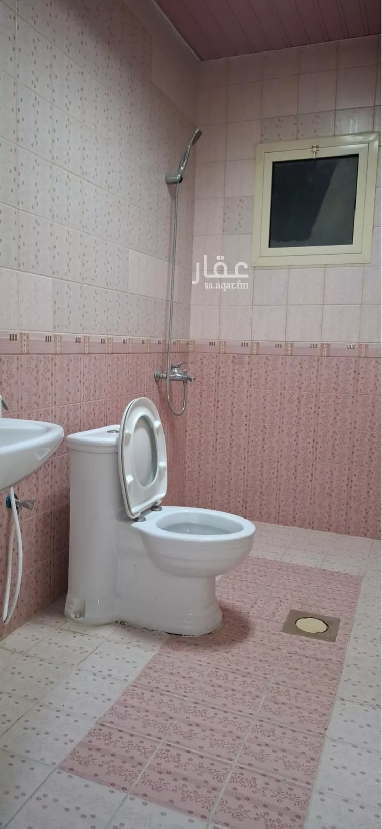 فيلا للبيع في شارع ابو الحس المراتبي, حي النهضة, مدينة الدمام, المنطقة الشرقية 13