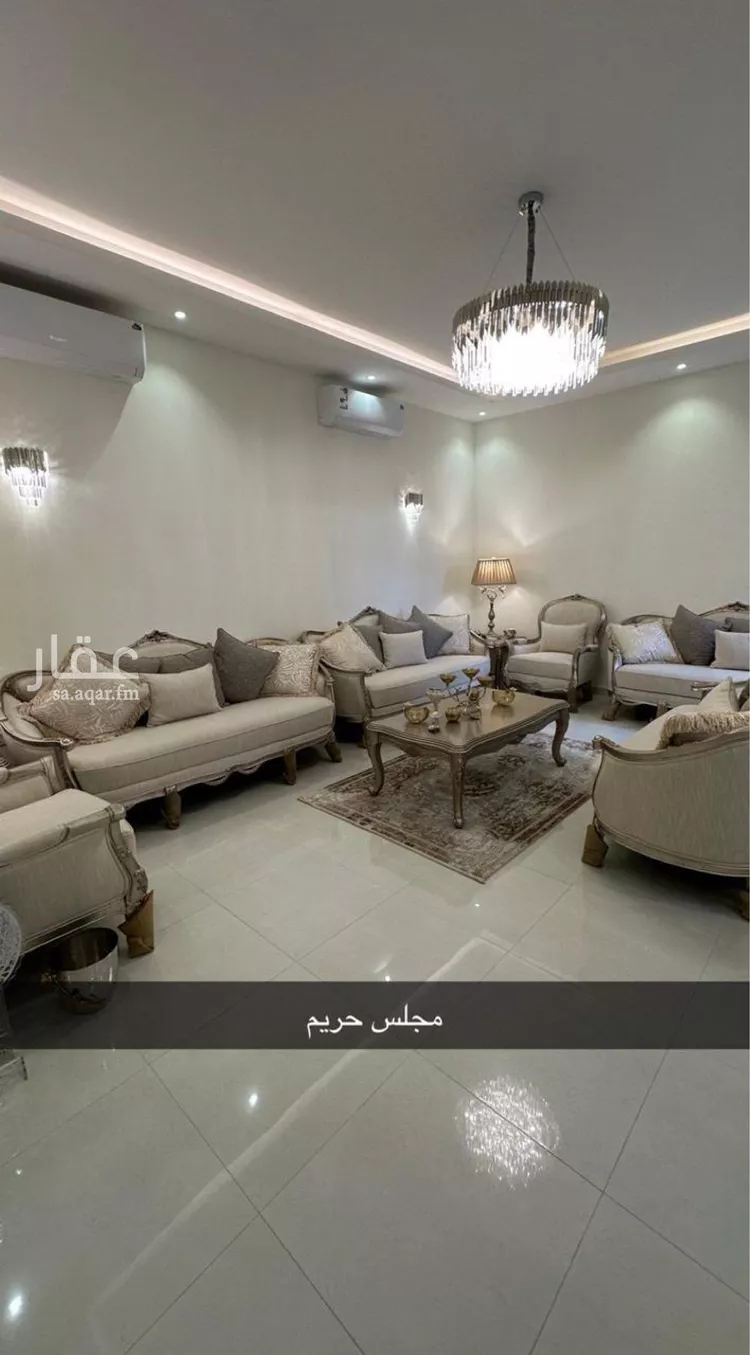 فيلا للإيجار في شارع رقم 303, حي الملقا, مدينة الرياض, منطقة الرياض