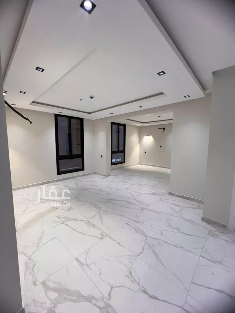 شقة للبيع في شارع الحناكية, حي الحمراء, مدينة الخبر, المنطقة الشرقية