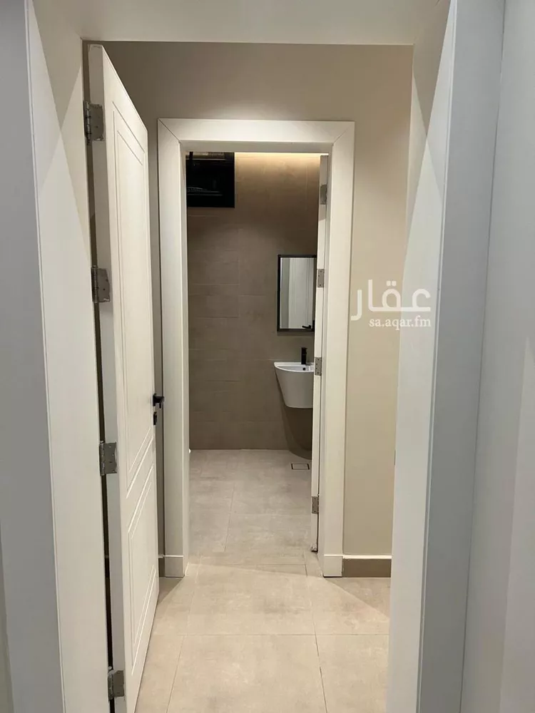 شقة للبيع في شارع الشيخ جابر الاحمد الصباح, حي الخليج, مدينة الرياض, منطقة الرياض صورة 2