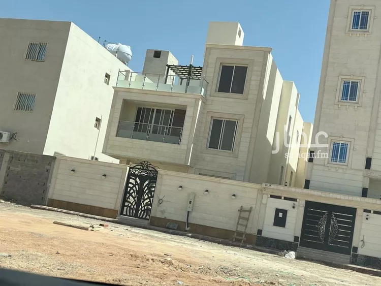 فيلا للبيع في شارع علي الحراني, حي الرانوناء, مدينة المدينة المنورة, منطقة المدينة المنورة