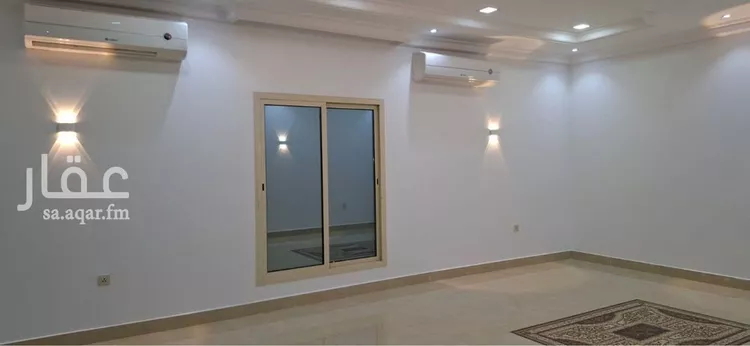 فيلا للبيع في شارع ابو الحس المراتبي, حي النهضة, مدينة الدمام, المنطقة الشرقية 8