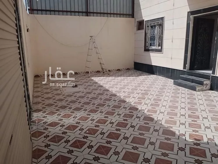 فيلا للإيجار في شارع سعد بن وأئل, حي ضاحية الملك فهد, مدينة الدمام, المنطقة الشرقية صورة 2