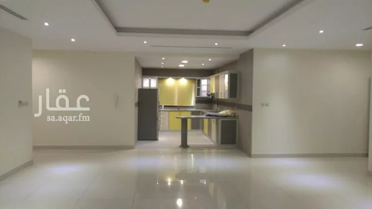 شقة للإيجار في شارع القرية العليا, حي الحمراء, مدينة الخبر, المنطقة الشرقية