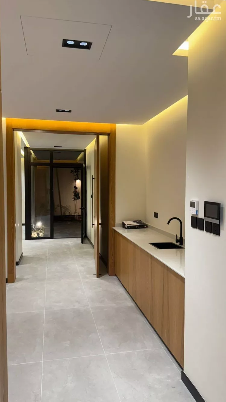 فيلا للإيجار في شارع الملك خالد ابن عبدالعزيز سعود, حي عقرباء, مدينة الجبيلة, منطقة الرياض صورة 3