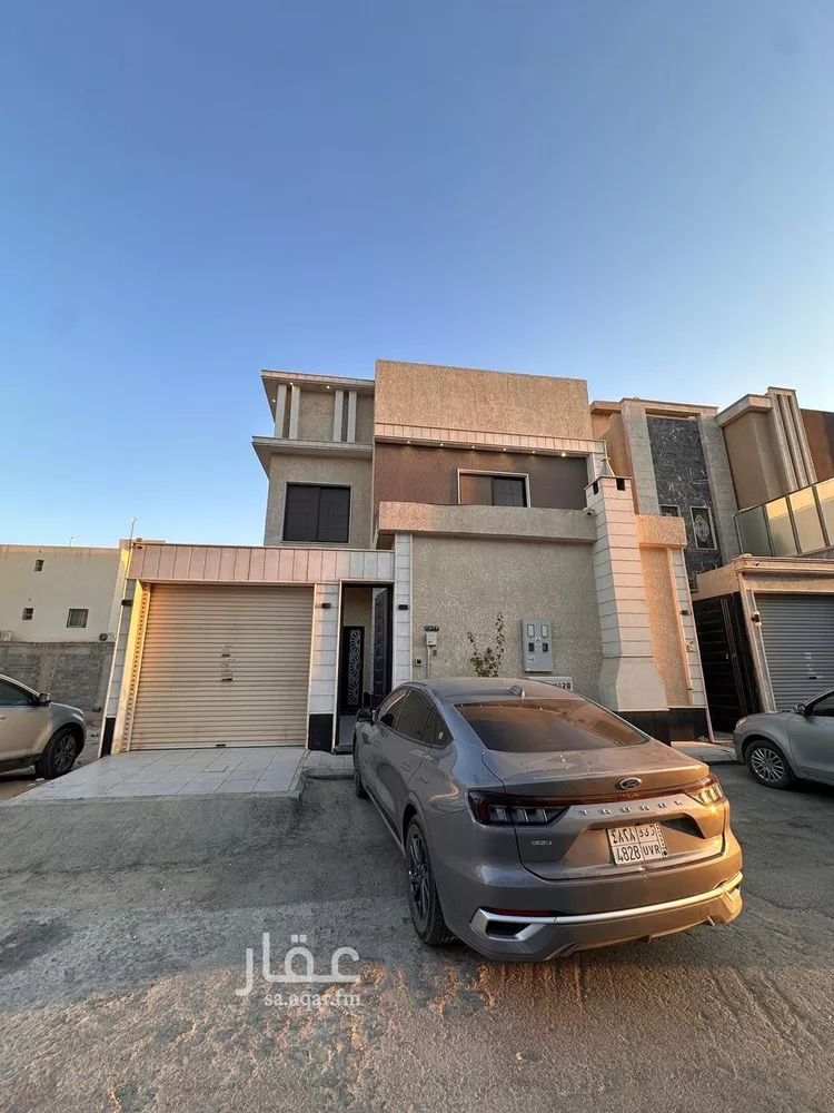 فيلا للبيع في شارع زينب بنت أبي سلمة, حي الرمال, مدينة الرياض, منطقة الرياض