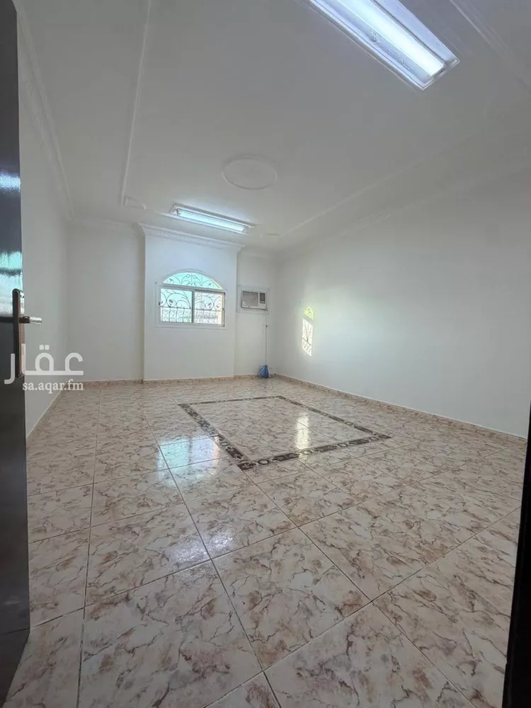 Building for Rent in Riyadh Ishbiliyah صورة 2