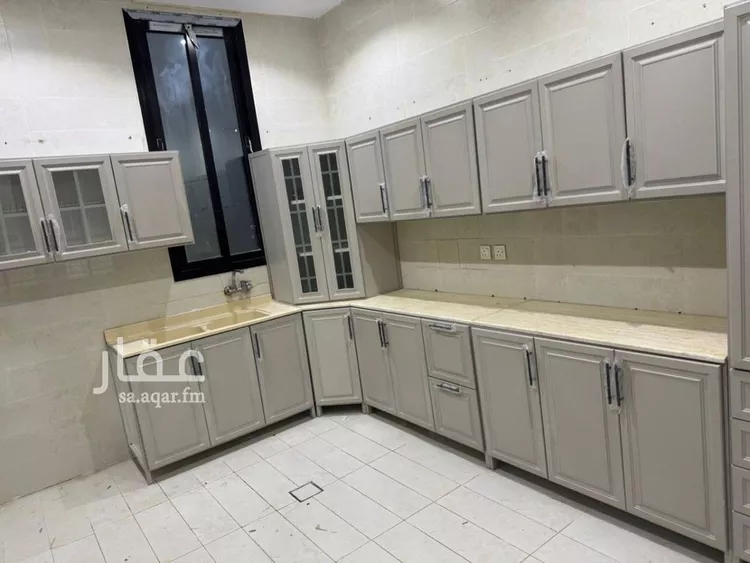 فيلا للإيجار في شارع محمود عبدالله قاري, حي الرمال, مدينة الرياض, منطقة الرياض صورة 2