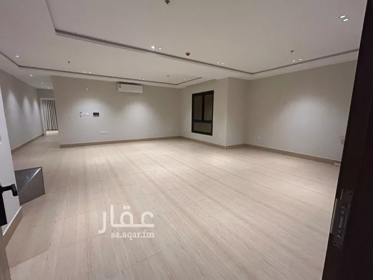 شقة للإيجار في شارع مدائن صالح, حي الحمراء, مدينة الخبر, المنطقة الشرقية