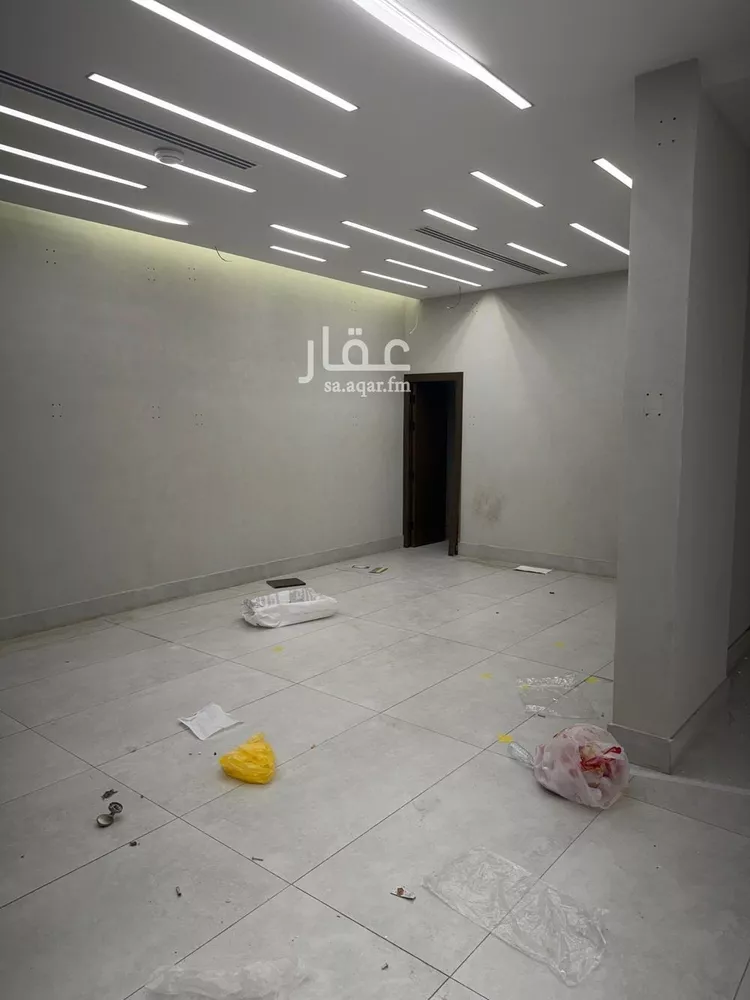 محل للإيجار في شارع سعود ابن فيصل, حي الملقا, مدينة الرياض, منطقة الرياض صورة 2