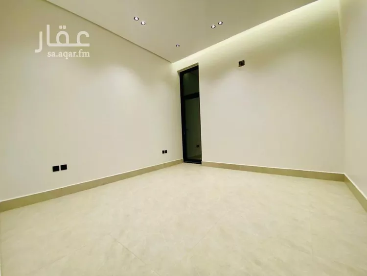 فيلا للبيع في شارع علي المنوفي, حي المهدية, مدينة الرياض, منطقة الرياض 12