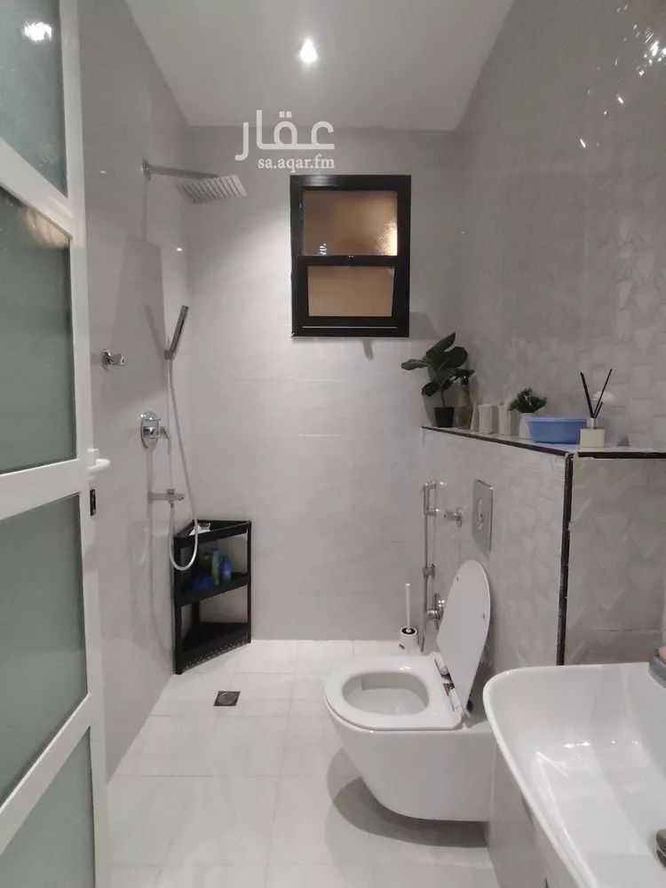 شقة للبيع في شارع زينب بنت أبي سلمة, حي المهدية, مدينة الرياض, منطقة الرياض 15