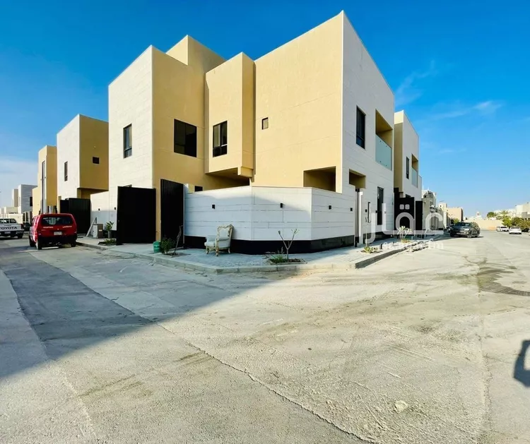 فيلا للبيع في شارع حماد الأنصاري, حي المهدية, مدينة الرياض, منطقة الرياض صورة 2