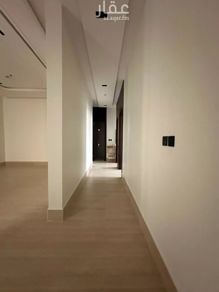 عمارة للبيع في شارع ابن المهاجر, حي المهدية, مدينة الرياض, منطقة الرياض 6