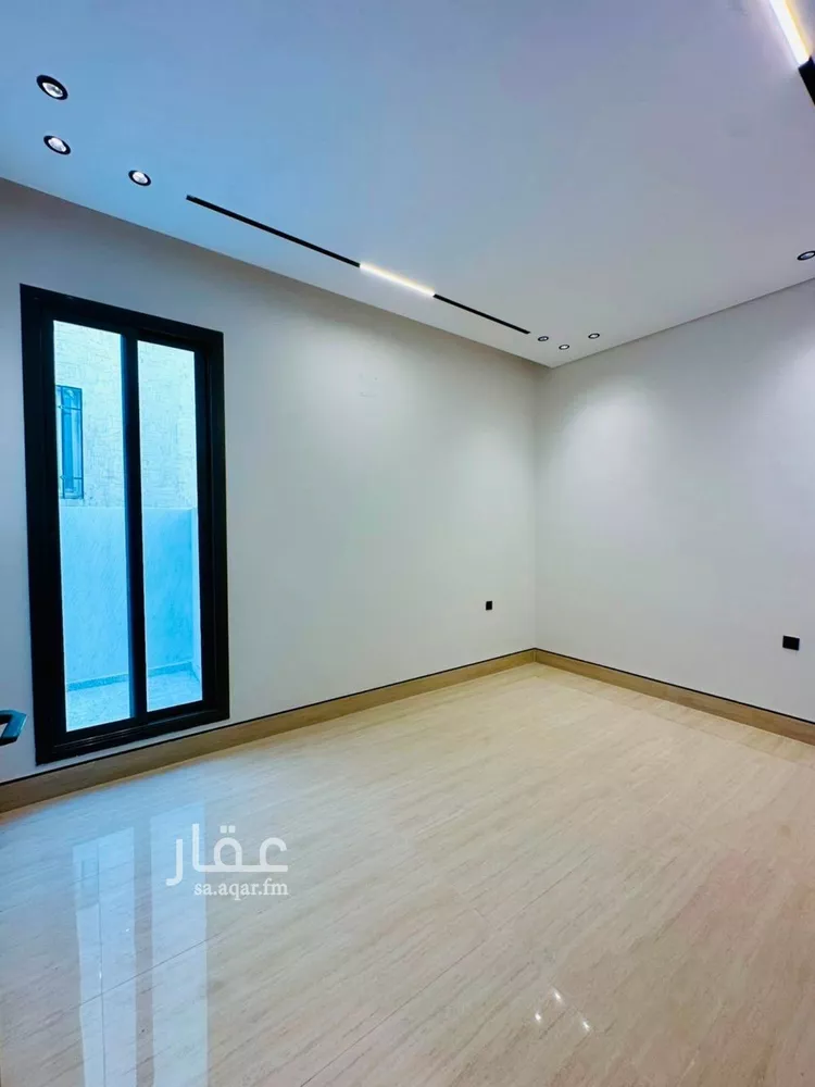 فيلا للبيع في شارع برد بن سينان, حي المهدية, مدينة الرياض, منطقة الرياض 15