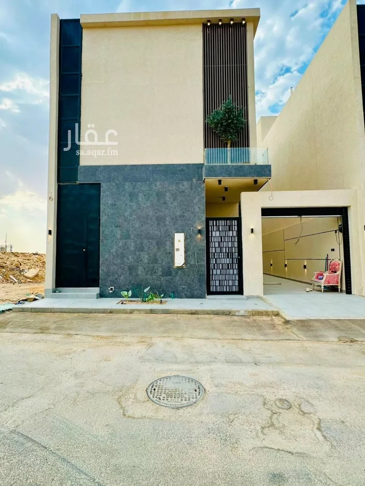 Villa for Sale in Riyadh Al Mahdiyah 18