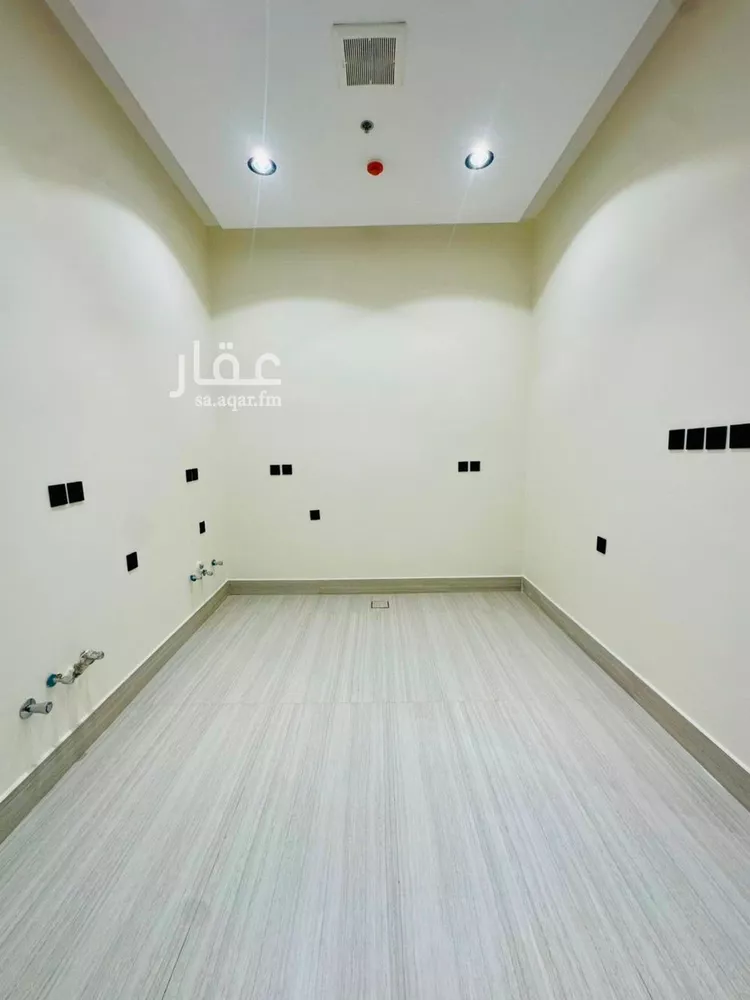 شقة للبيع في شارع يعقوب الصفار, حي المهدية, مدينة الرياض, منطقة الرياض 16
