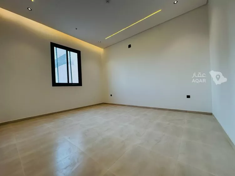 شقة للبيع في شارع ابن أبي الشكر الفلكي, حي المهدية, مدينة الرياض, منطقة الرياض 5