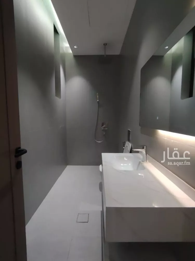 Villa for Sale in Riyadh Al Mahdiyah 10