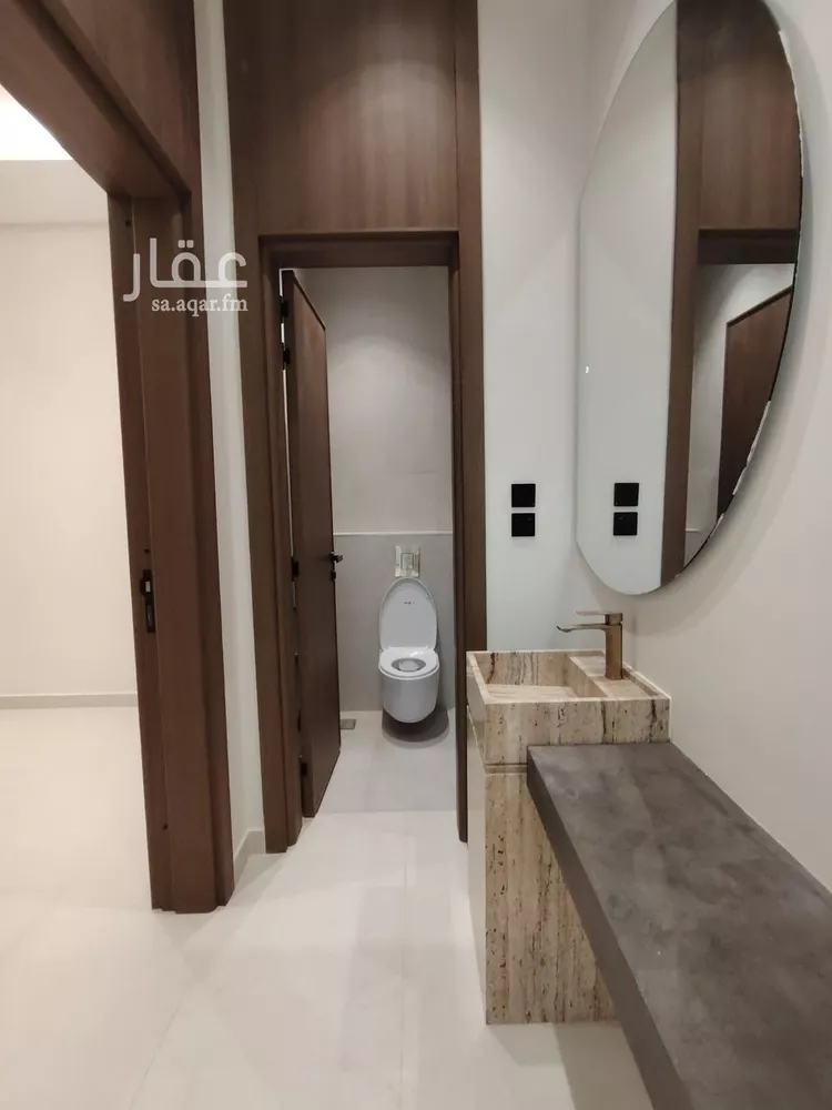 فيلا للبيع في شارع عبيدالله الثقفي, حي المهدية, مدينة الرياض, منطقة الرياض صورة 5