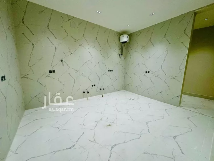 Villa for Sale in Riyadh Al Mahdiyah 17