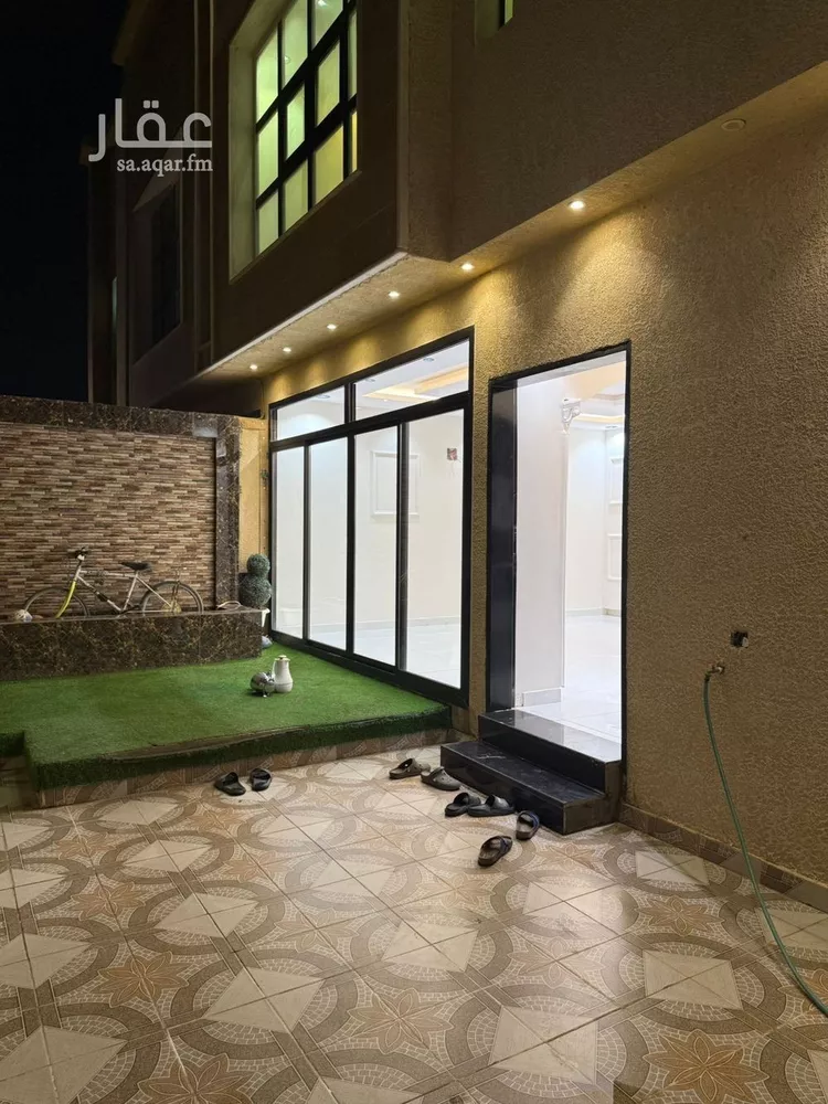 فيلا للبيع في شارع كلثوم بن أوفى, حي المهدية, مدينة الرياض, منطقة الرياض