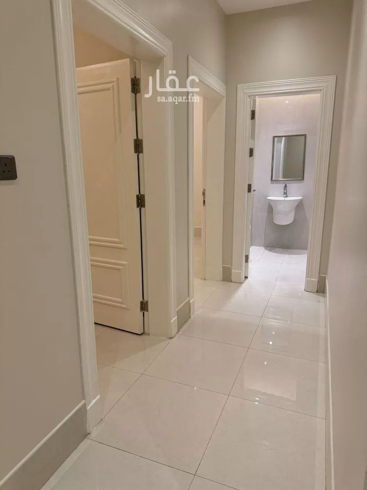 شقة للبيع في شارع محمد بن عبدالعزيز العجاجي, حي القيروان, مدينة الرياض, منطقة الرياض صورة 5