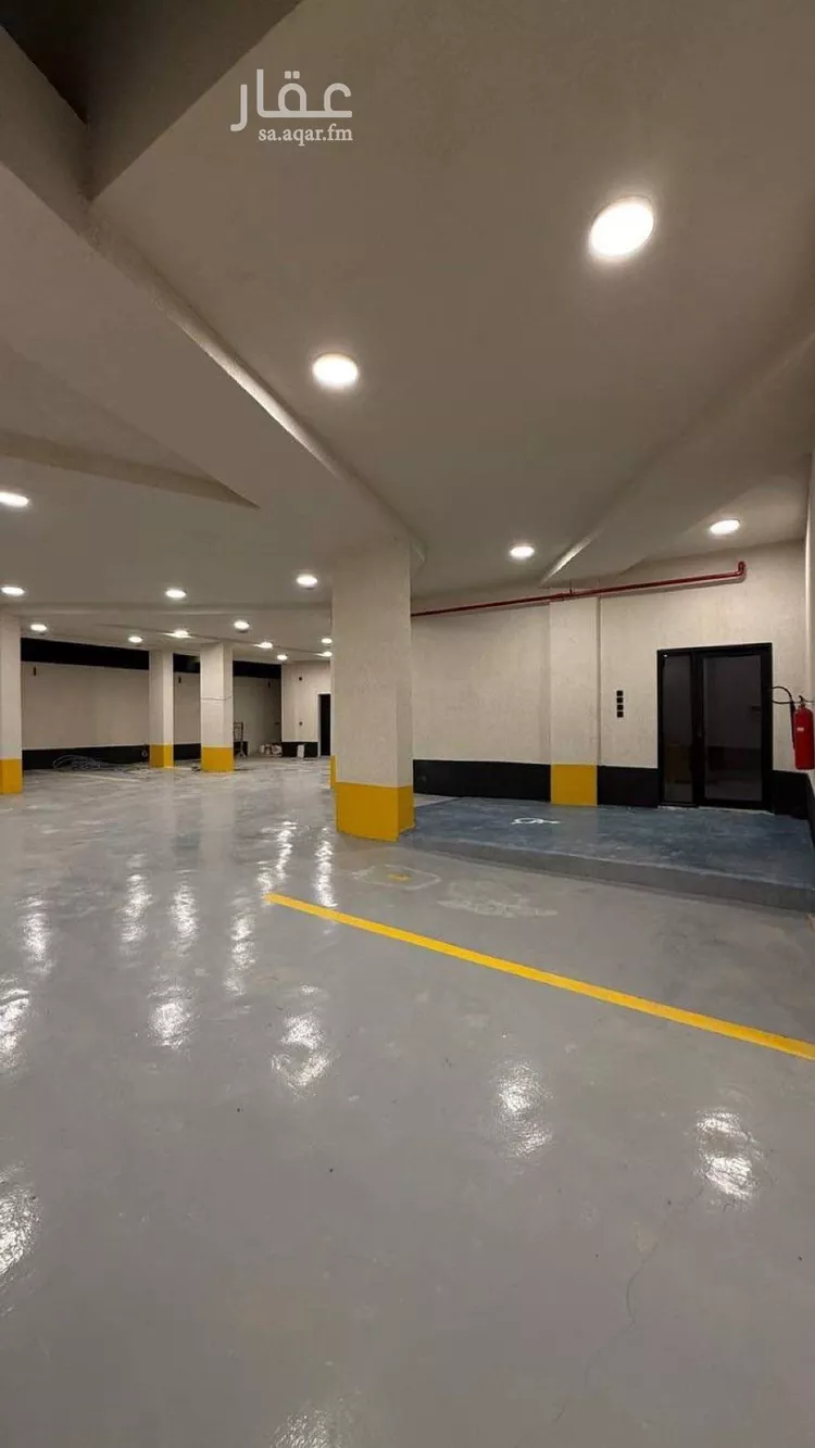 شقة للبيع في شارع أحمد بن نبهان الحافظ, حي المهدية, مدينة الرياض, منطقة الرياض 24