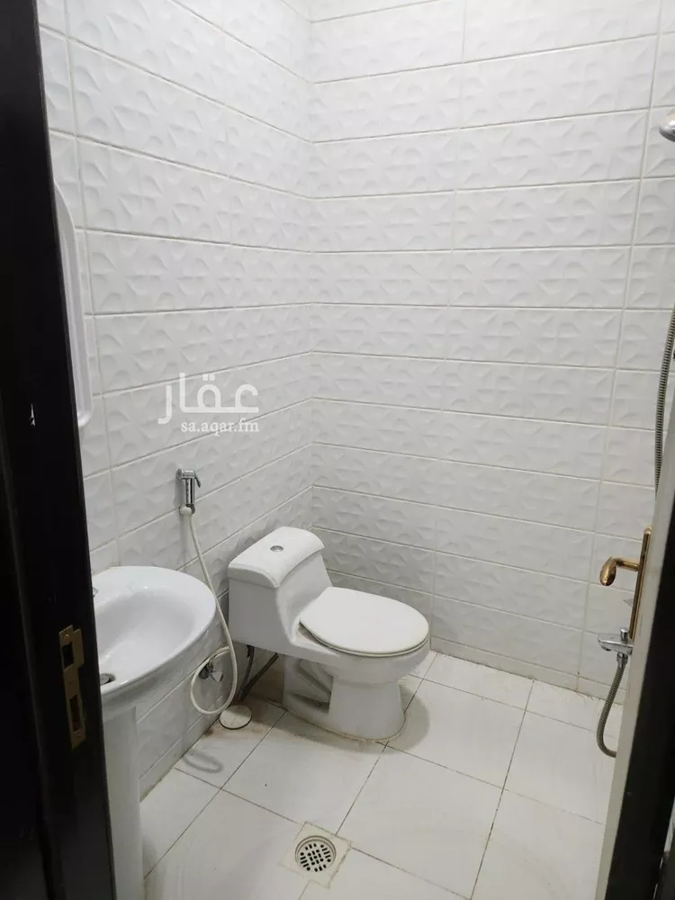 شقة للإيجار في شارع الامير مقرن بن عبدالعزيز, حي النزهة, مدينة الرياض, منطقة الرياض صورة 3