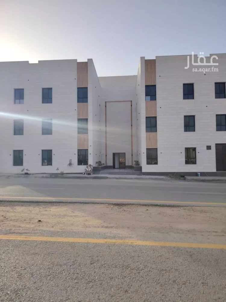 شقة للبيع في شارع وادي هرجاب, حي المهدية, مدينة الرياض, منطقة الرياض صورة 2