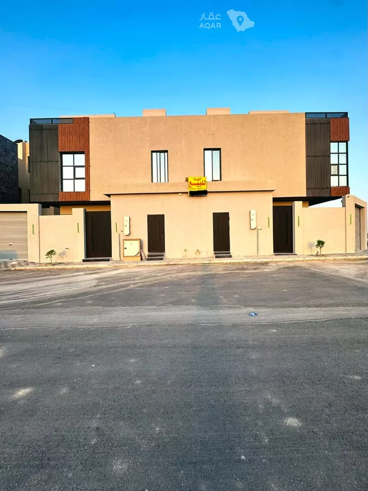 فيلا للبيع في شارع علي بن الحسن الريحاني, حي المهدية, مدينة الرياض, منطقة الرياض