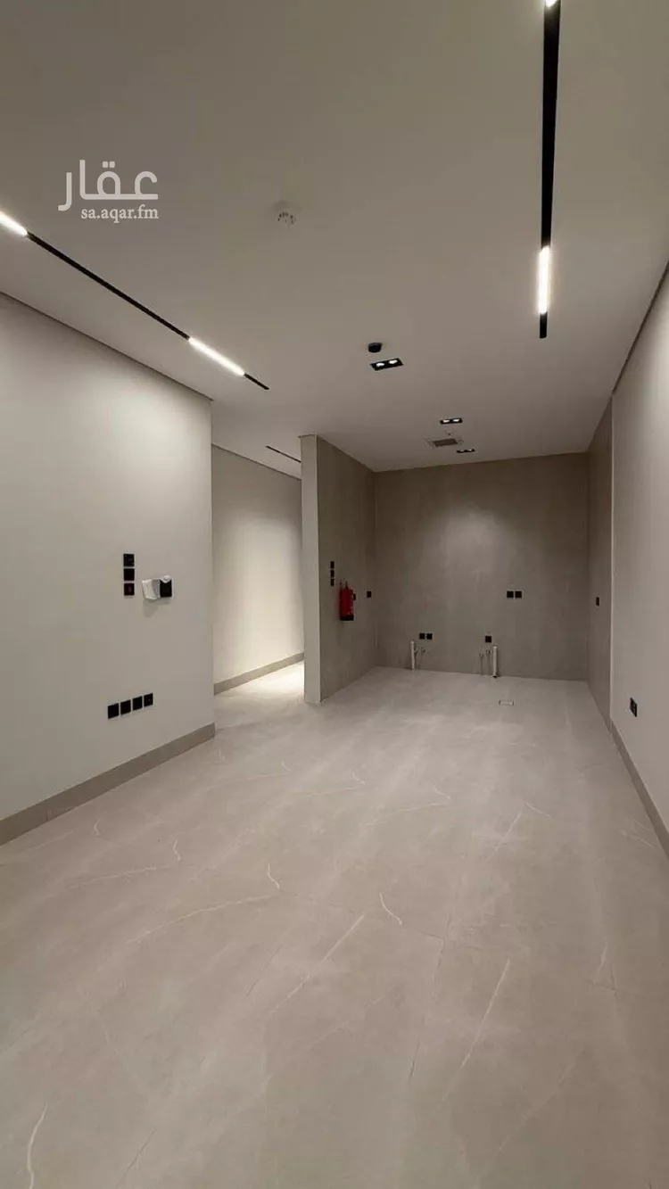 شقة للبيع في شارع أحمد بن نبهان الحافظ, حي المهدية, مدينة الرياض, منطقة الرياض 11