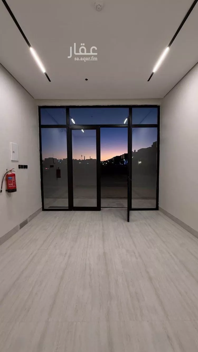 محل للإيجار في شارع أحمد بن نبهان الحافظ, حي المهدية, مدينة الرياض, منطقة الرياض صورة 3