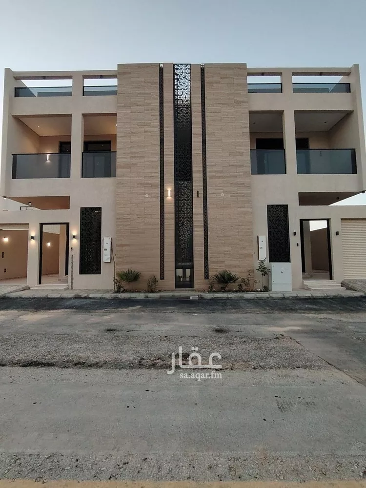 فيلا للبيع في شارع عبيدالله الثقفي, حي المهدية, مدينة الرياض, منطقة الرياض صورة 2