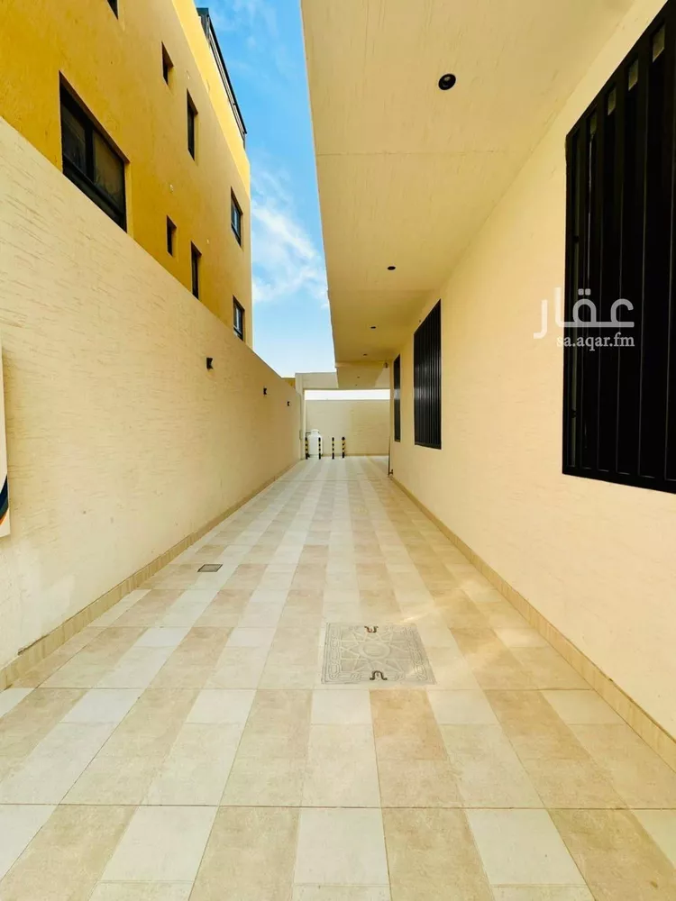 عمارة للإيجار في شارع محمد نور رحيمي, حي المهدية, مدينة الرياض, منطقة الرياض 7