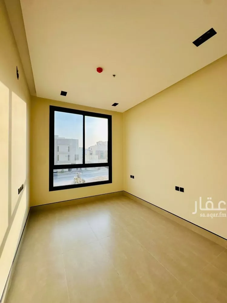 شقة للبيع في شارع عمير بن سنان بن عرفطة, حي المهدية, مدينة الرياض, منطقة الرياض 4