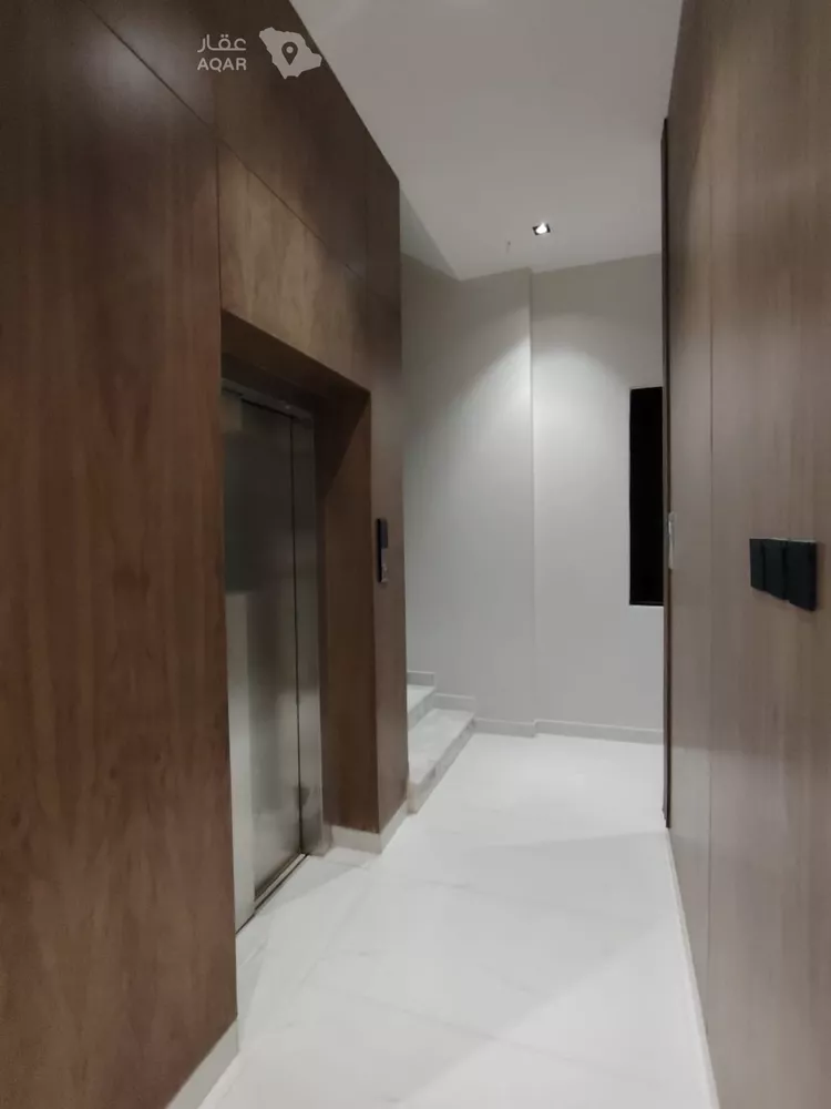 عمارة للإيجار في شارع ابي بكر البناء, حي المهدية, مدينة الرياض, منطقة الرياض 9
