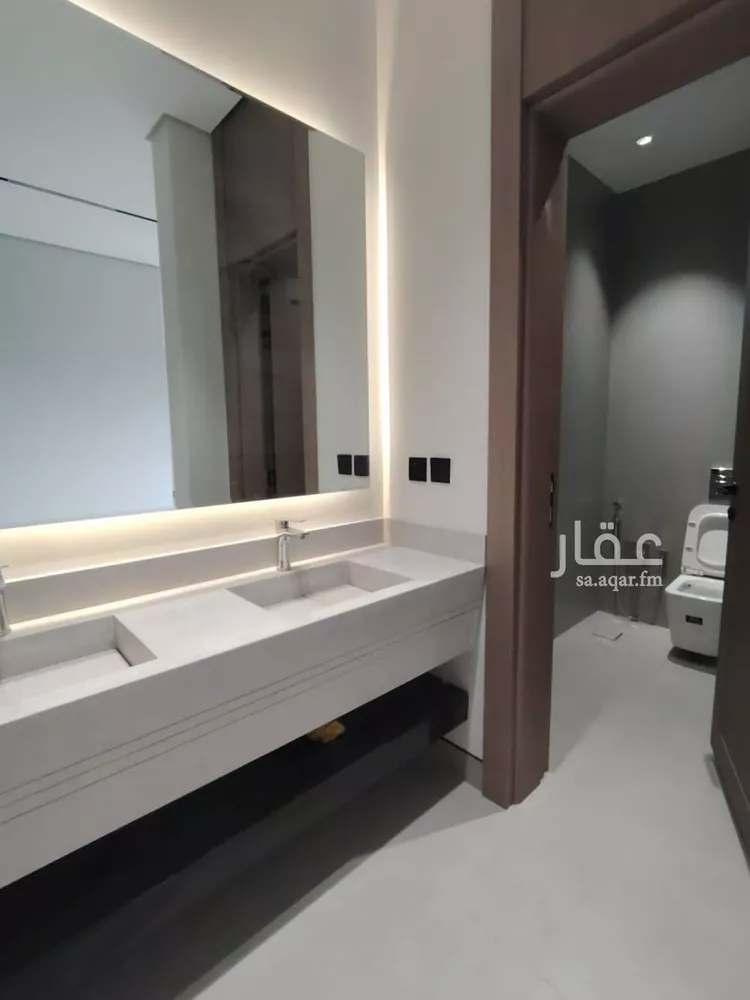 Villa for Sale in Riyadh Al Mahdiyah 20
